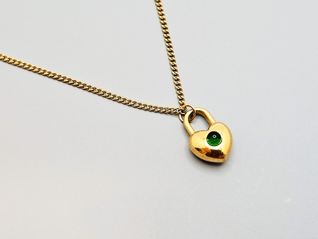18K Gold Plated Stainless Steel Green Agate Heart Padlock Pendant Necklace1