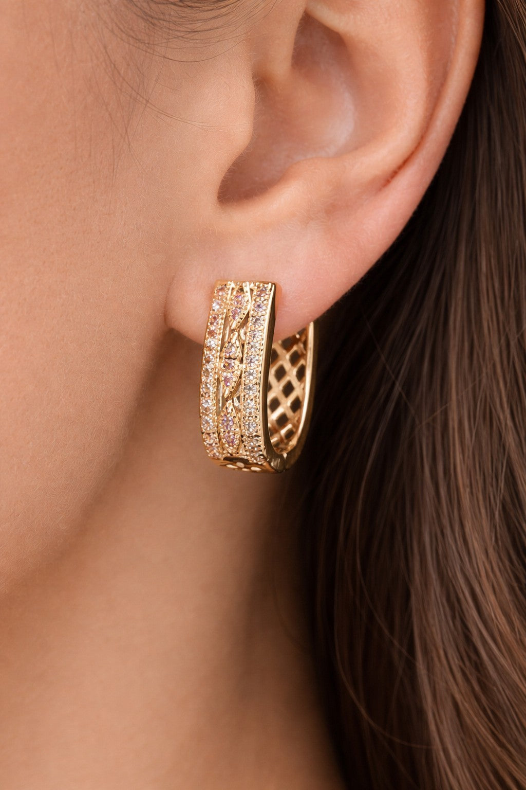18K Gold Hoop U Shaped Earrings Multi Color Cubic Zirconia0
