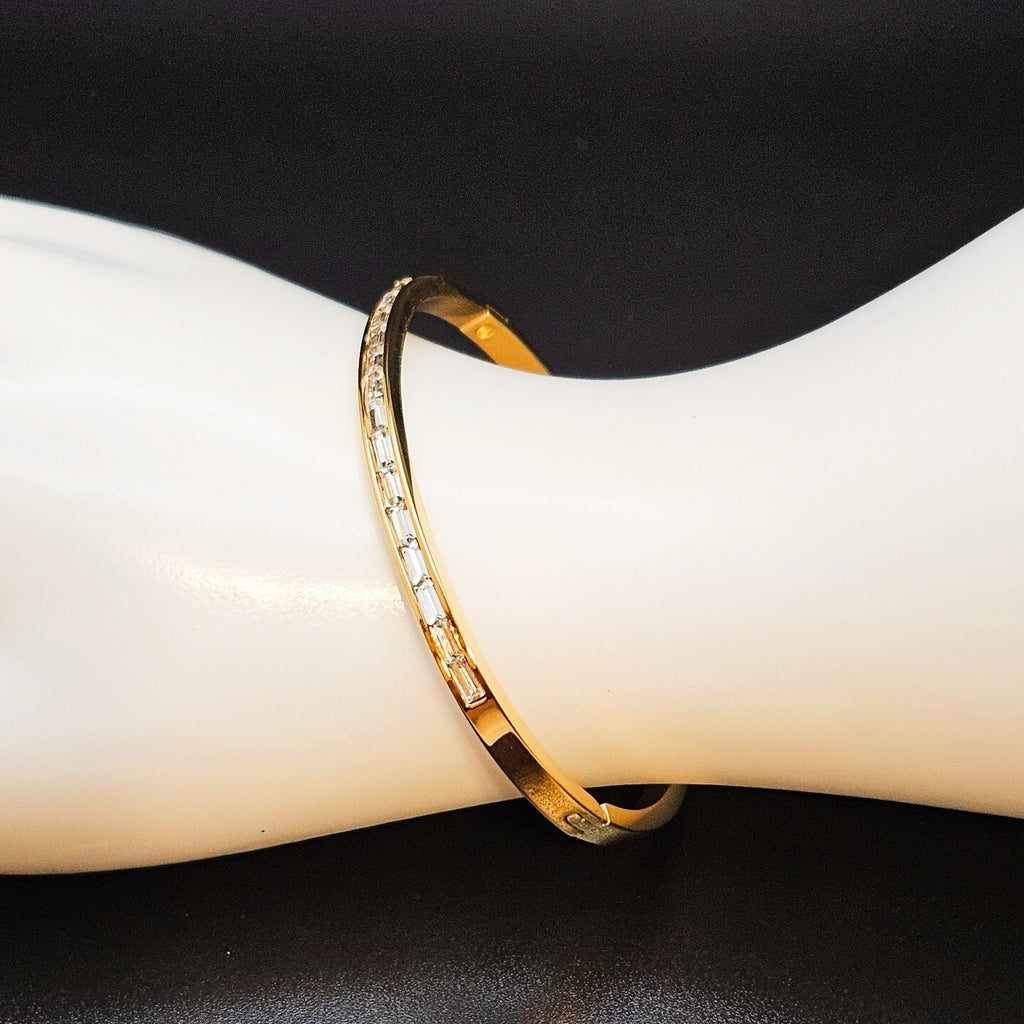 18K Gold Plated Bangle with Cubic Zirconia, Stainless Steel Bracelet for Women4