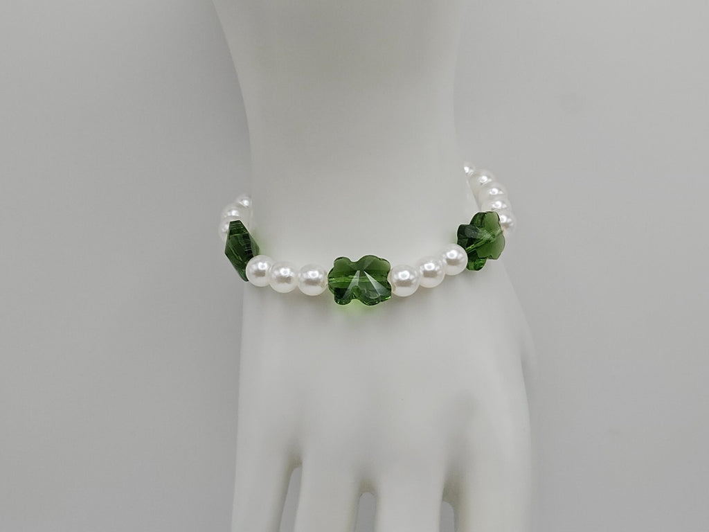 Green Flower Faux Pearl Bracelet for Women 18K Gold Plated Beaded Jewelry2