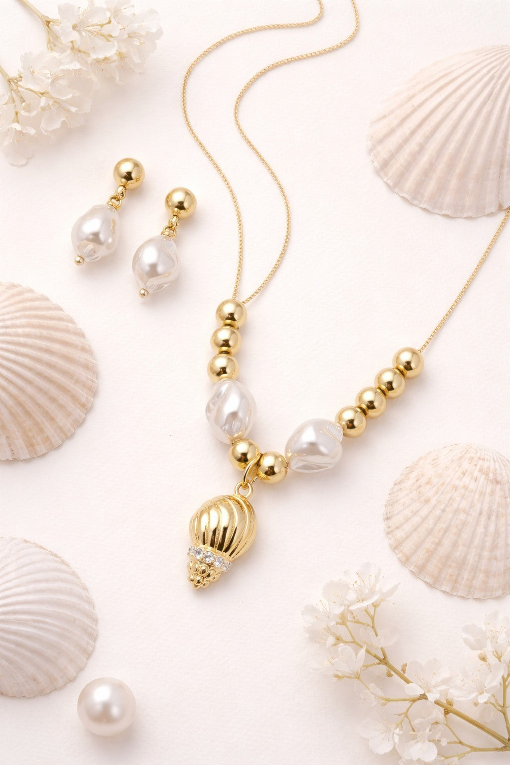 18K Gold Plated Seashell Necklace Earrings Set CZ Pendant Faux Pearl Adjustable4
