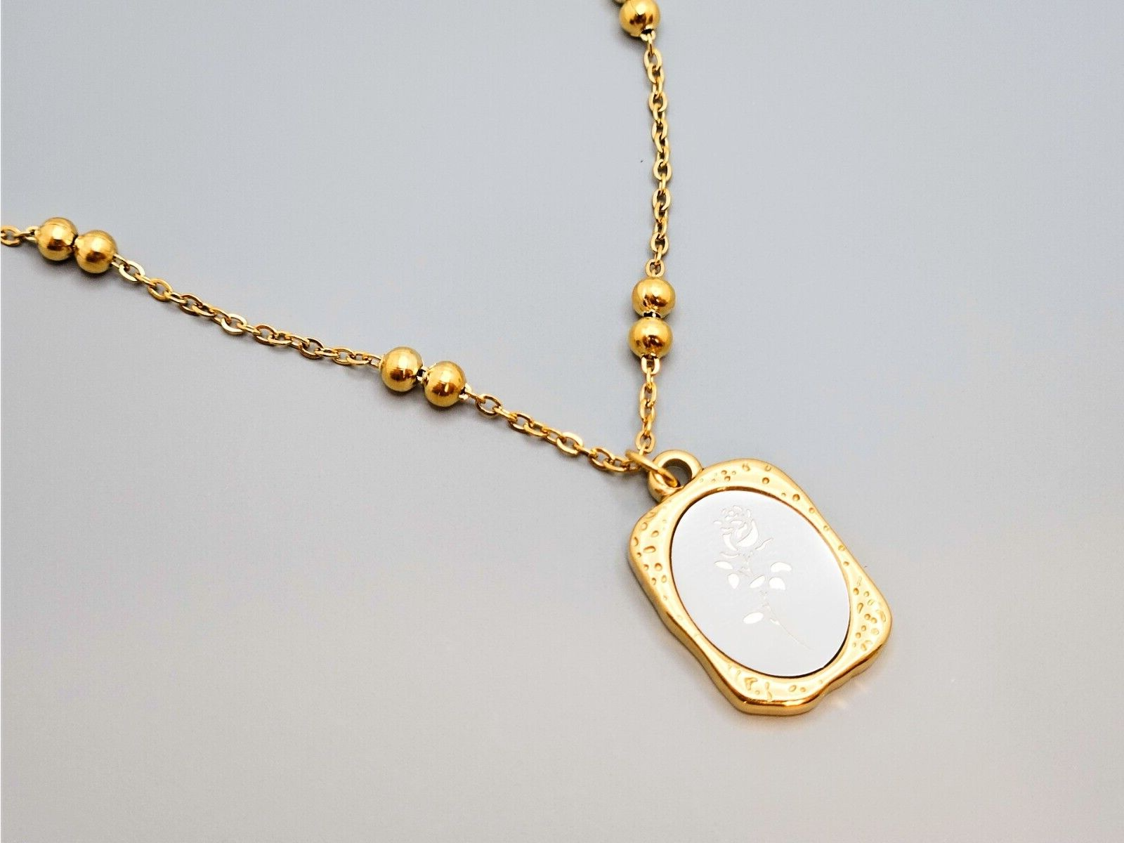 18k Gold Rose Square Necklace, Vintage Design, Stainless Steel, For Women0