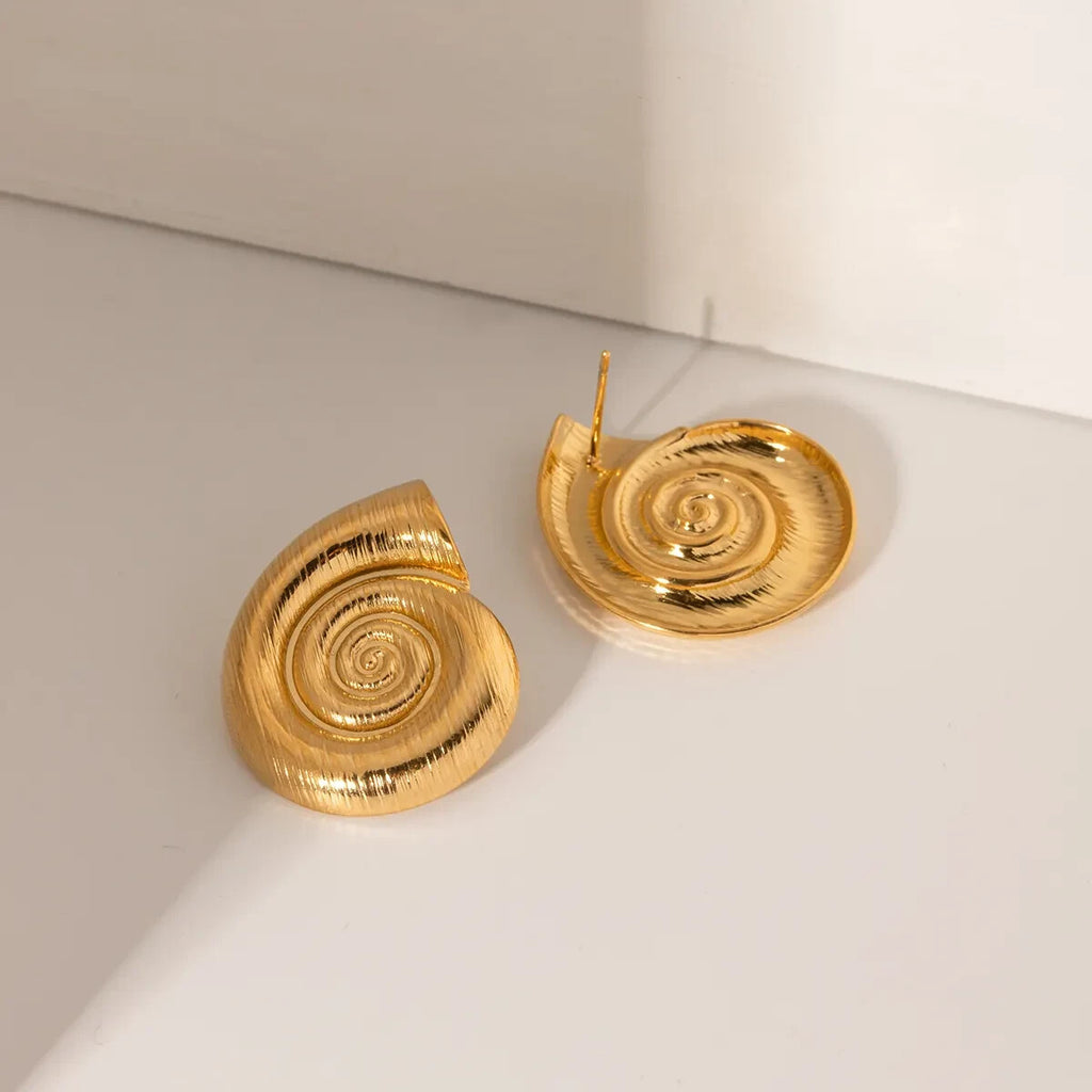18K Gold Plated Stainless Steel Thick Conch Spiral Shaped Stud Earring for Women6