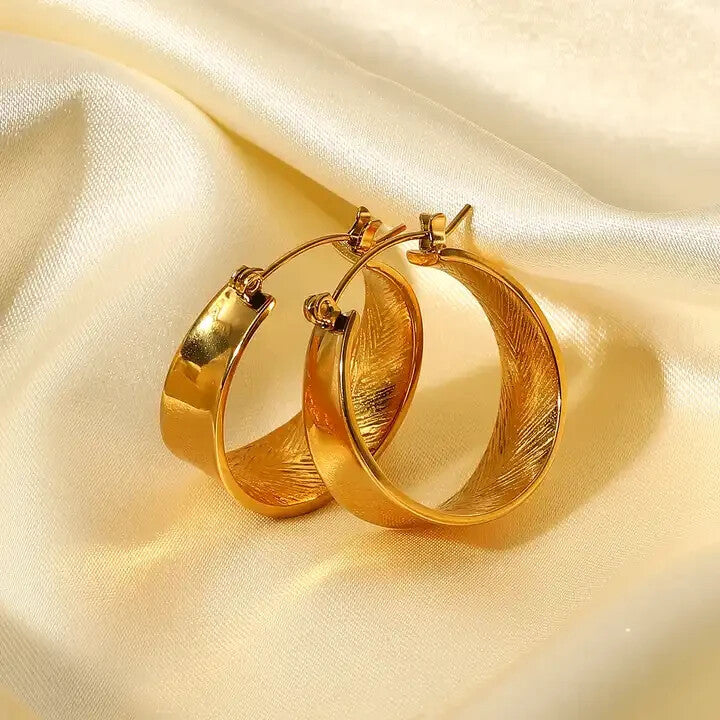 18K Gold Plated Stainless Steel Hoop Earrings Wide Polished Hypoallergenic2