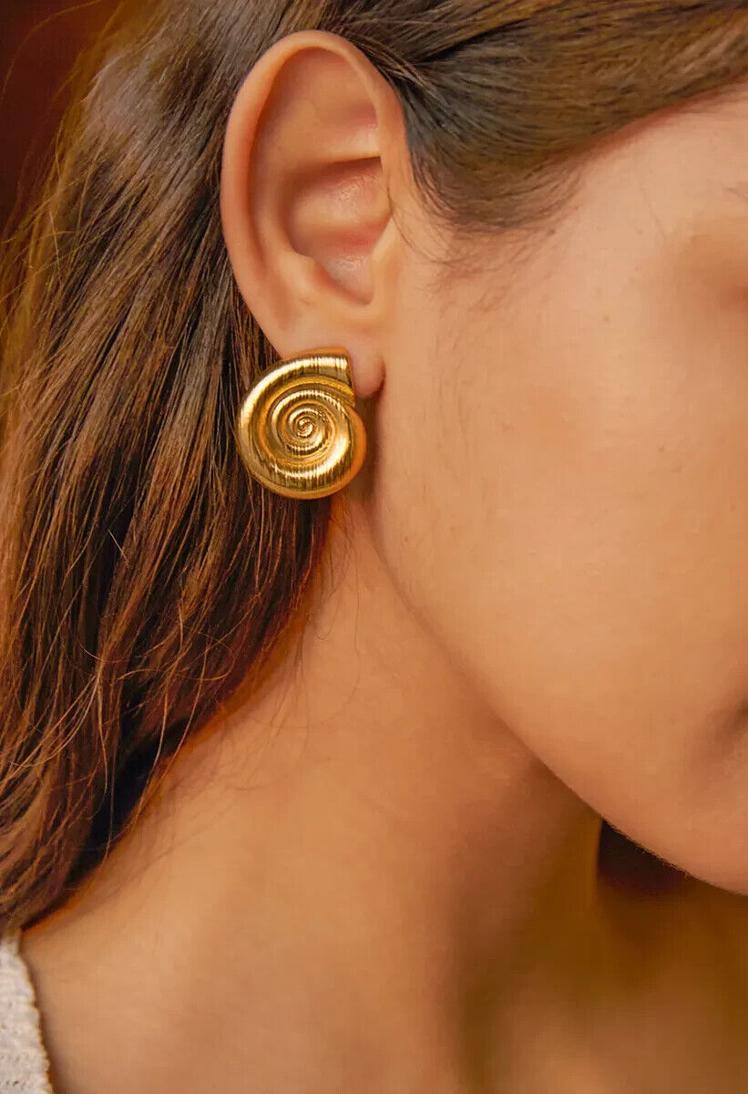 18K Gold Plated Stainless Steel Thick Conch Spiral Shaped Stud Earring for Women0