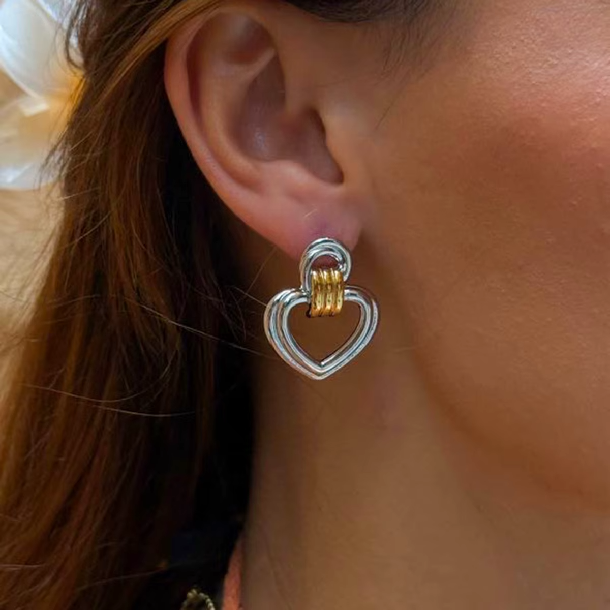 18k Gold Plated Stainless Steel Two-Tone Ribbed Heart Stud Earrings for Women0