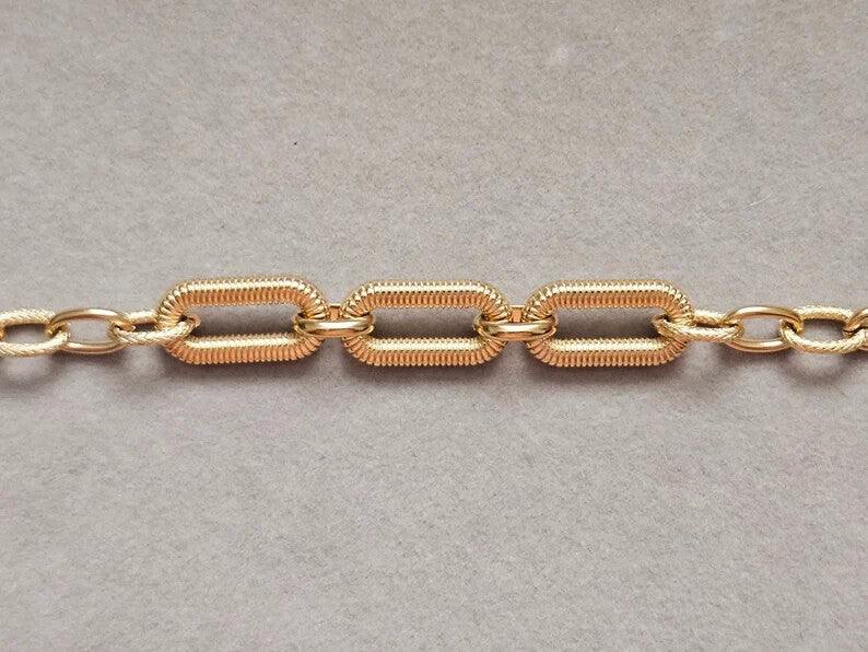 18K Gold Plated Stainless Steel Paper Clip Bracelet Chunky Chain for Women1
