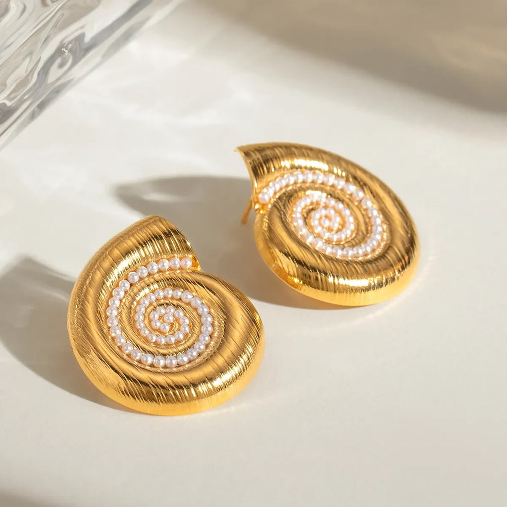 18K Gold Plated Stainless Steel Conch Spiral with Pearl Stud Earring for Women2