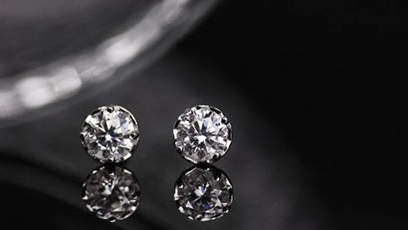 18k Gold Plated Sterling Silver Moissanite Round Stud Earrings4