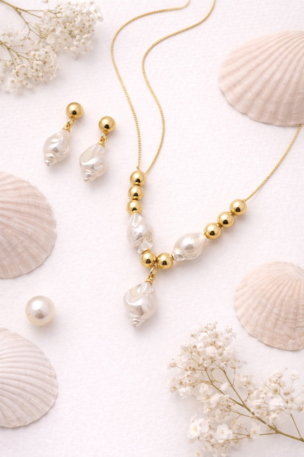 18K Gold Plated Jewelry Set Necklace & Earrings Faux Pearl Shell Gift for Women4