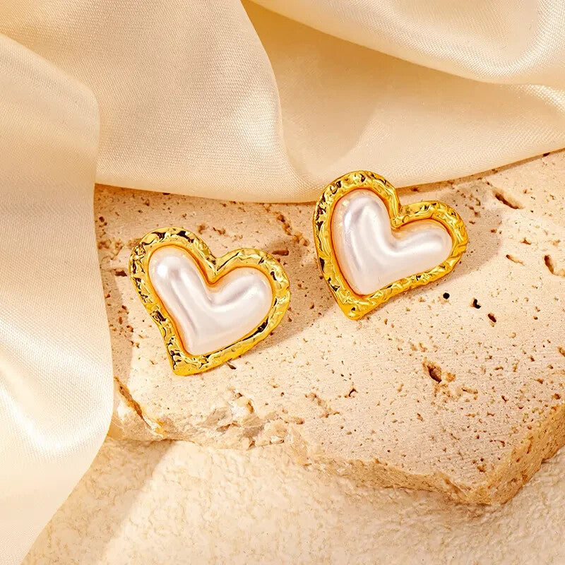 18K Gold Plated Stainless Steel Heart Stud Earrings with Artificial Pearl1