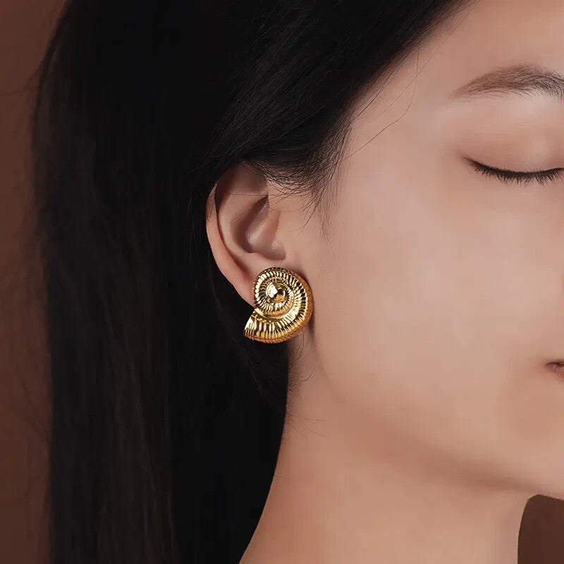 18K Gold Plated Spiral Design Conch Stud Earrings – Textured Stainless Steel1