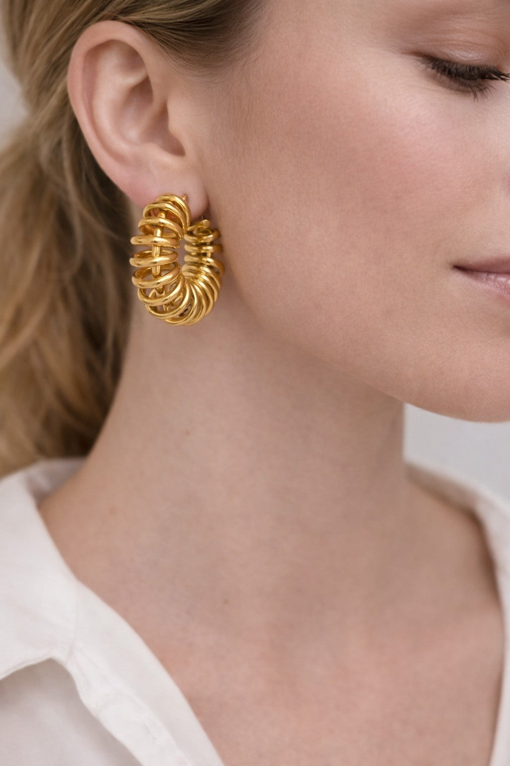 18K Gold Plated Spiral Wire C-Shaped Hoop Earring, Stainless Steel Jewelry0