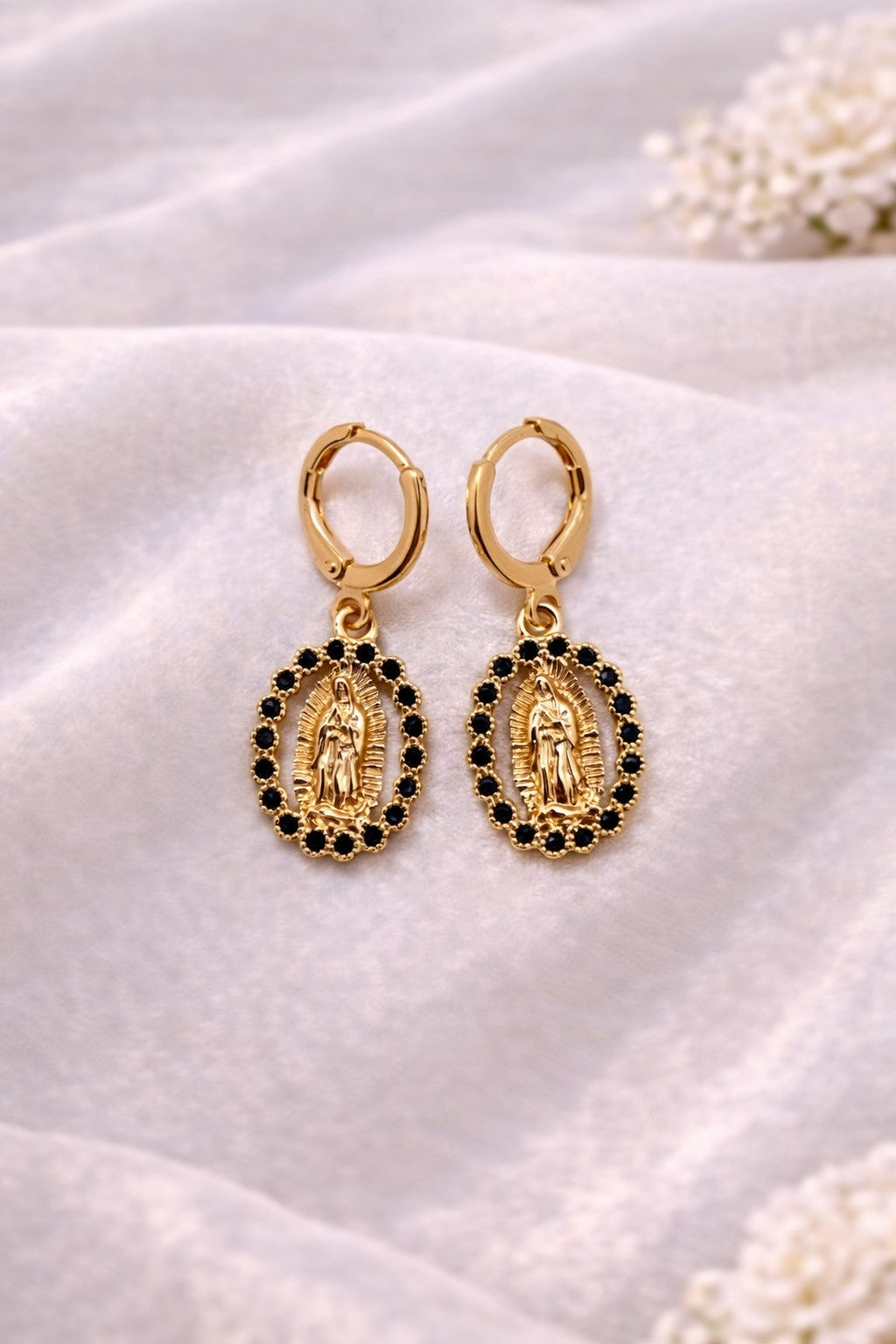 18K Gold Plated Virgin Mary Necklace & Earrings Jewelry Set Black Cubic Zirconia1