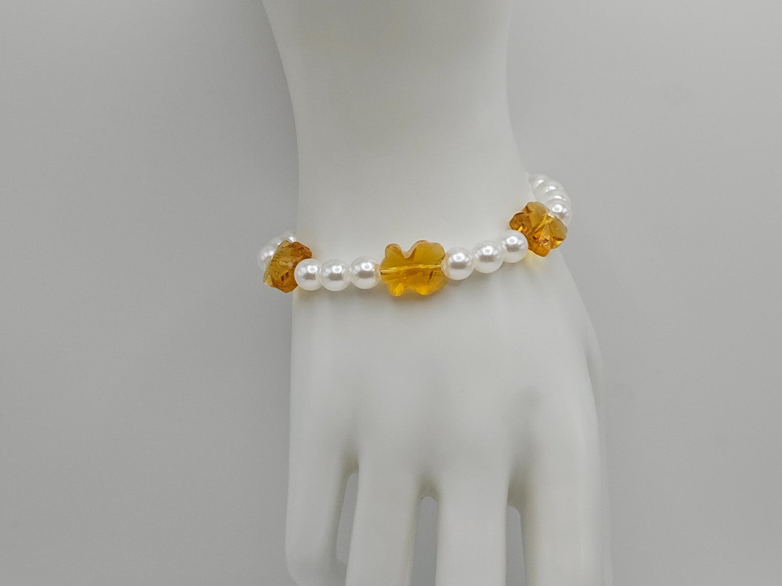 Yellow Acrylic Flower Bracelet with Faux Pearls 18K Gold Plated Gift for Women2