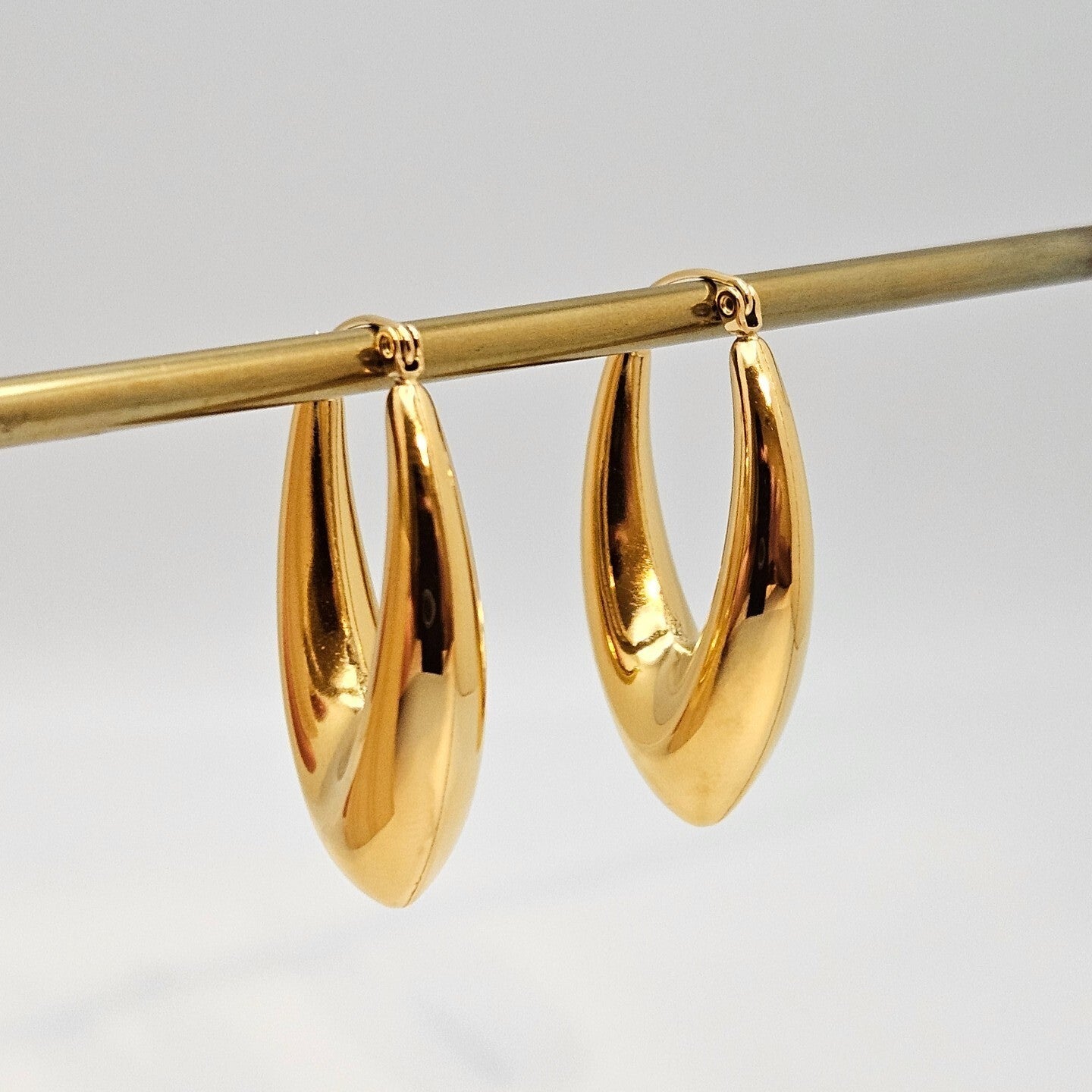18K Gold Plated Teardrop Hoop, Stainless Steel Earrings for Women4
