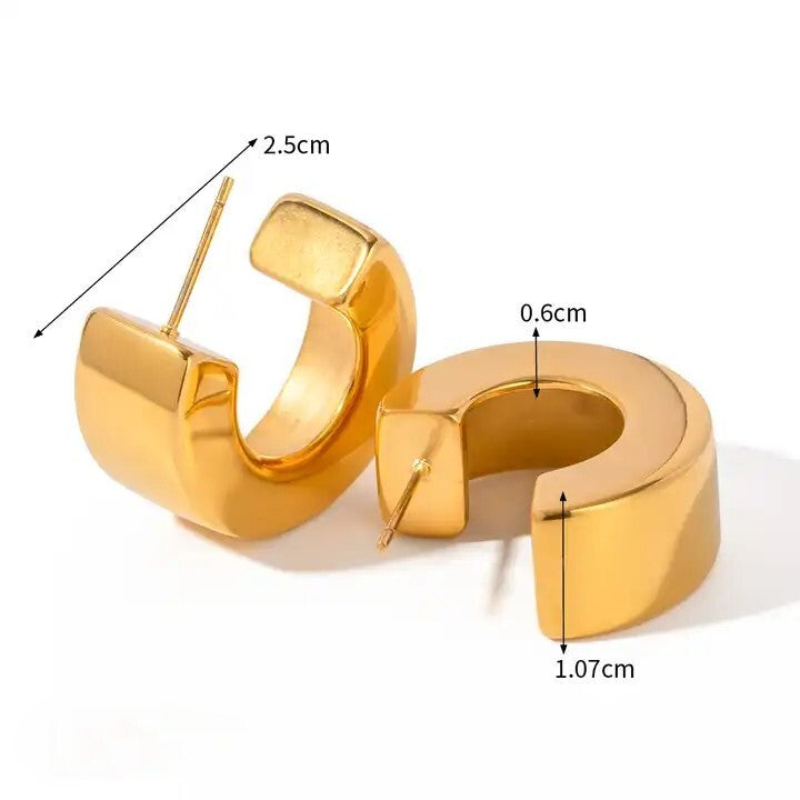18K Gold Plated Chunky C-Shaped Hoop Earrings. Modern Style Jewelry for Women10
